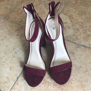 Windsor heels